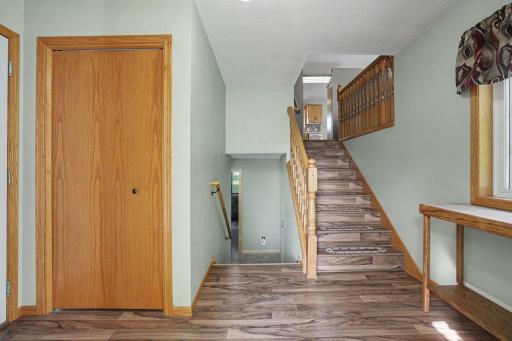 917 Sellards Drive, Dassel, MN 55325