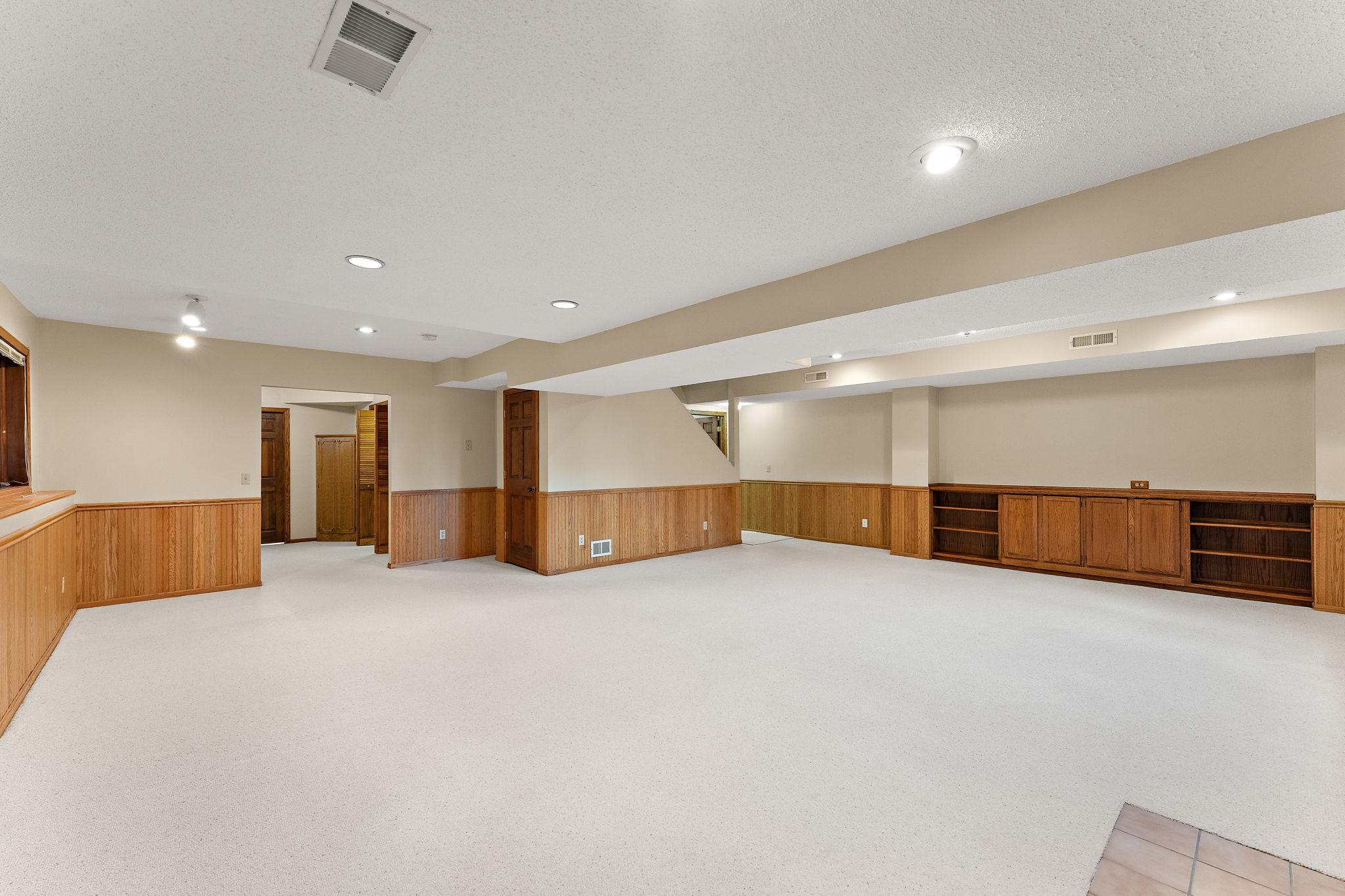 lower level 2.jpg
