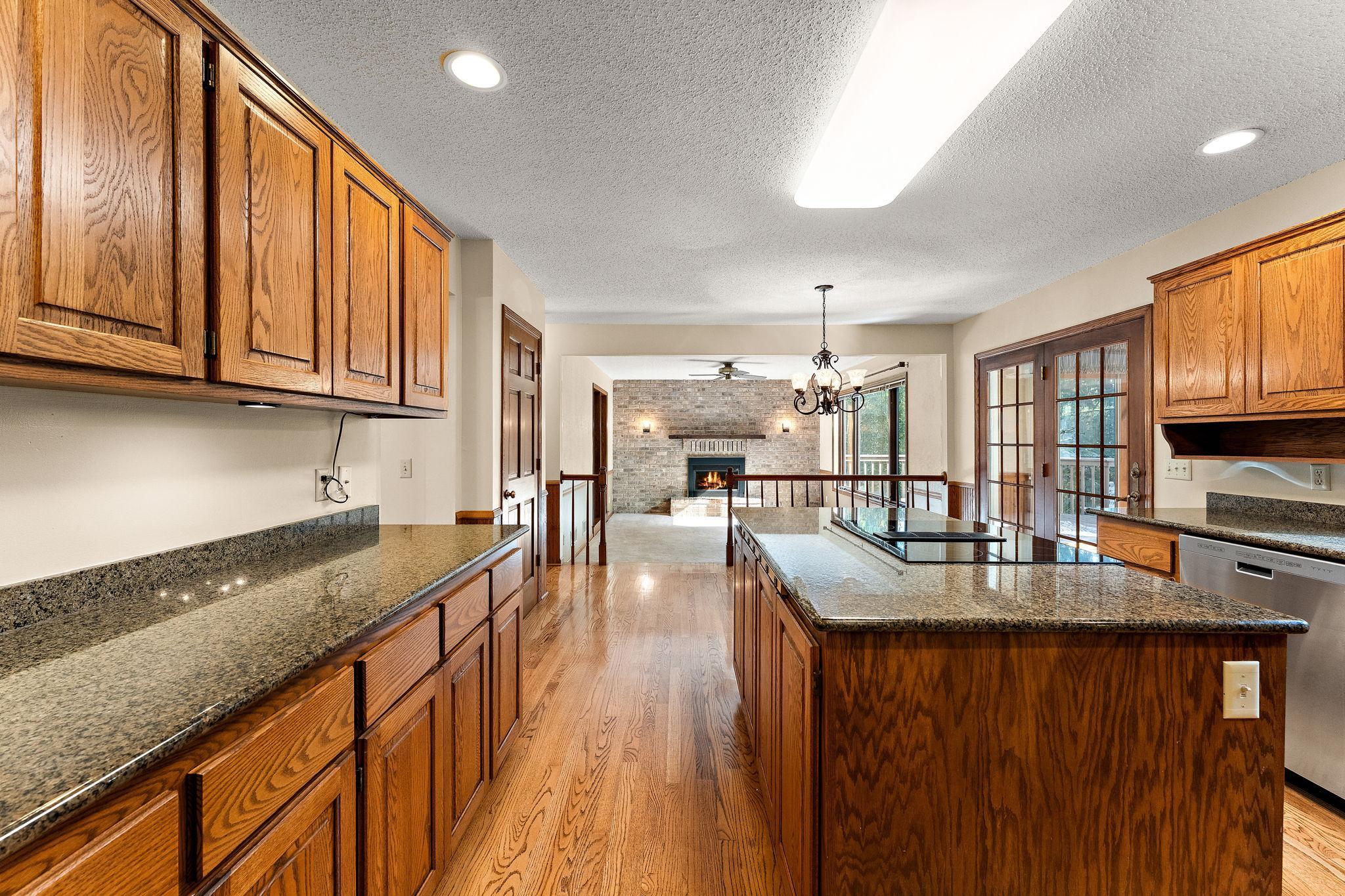 kitchen 1.jpg