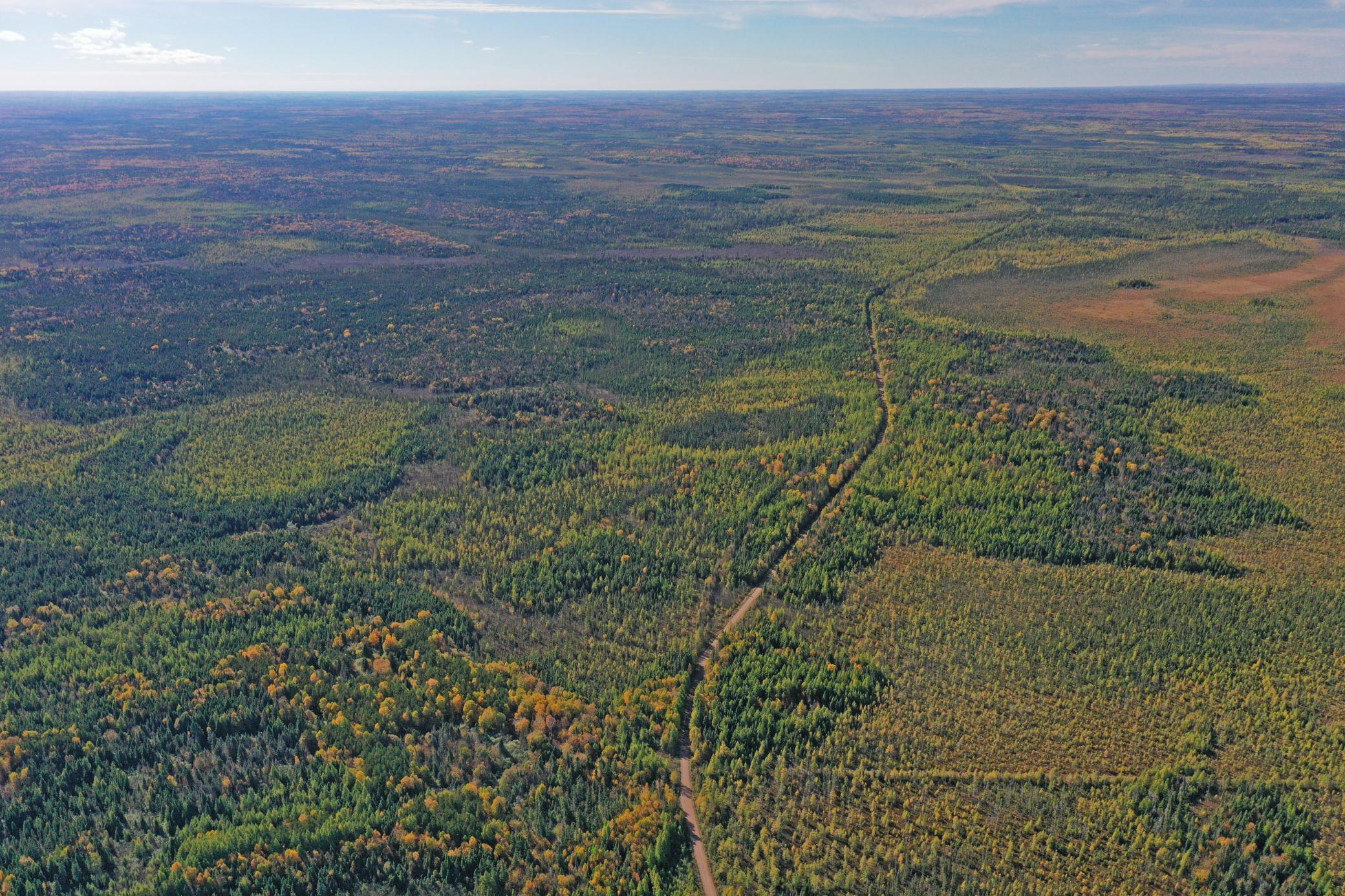13-Lake-240-Aerial-13.JPG