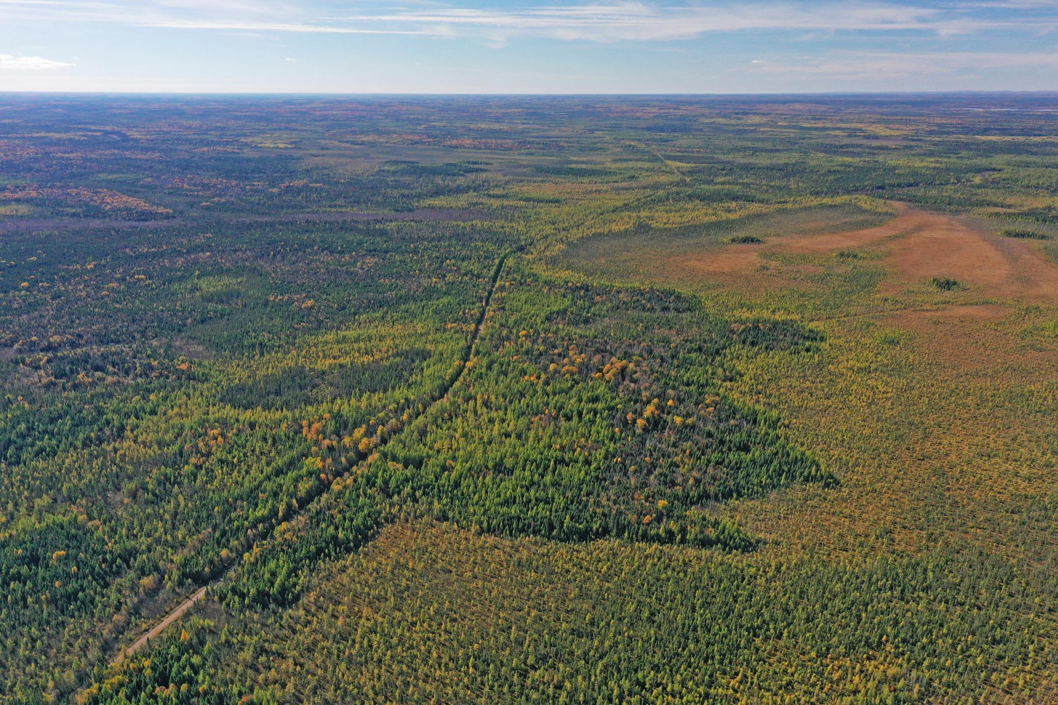 11-Lake-240-Aerial-11.JPG