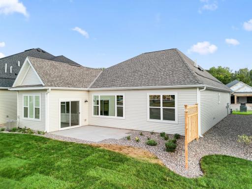 1261 150th Street W, Rosemount, MN 55068