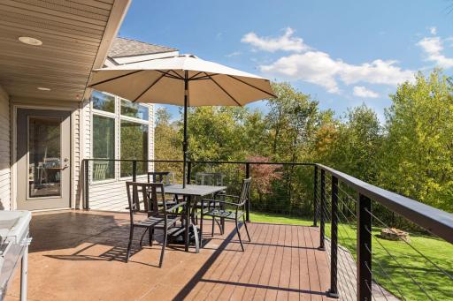 555 Chinnock Lane, River Falls, WI 54022