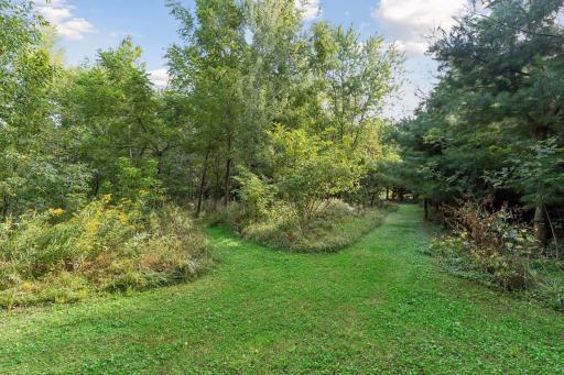 555 Chinnock Lane, River Falls, WI 54022