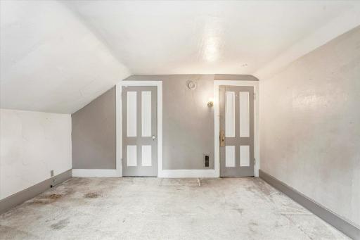 216 Harriet Street N, Stillwater, MN 55082