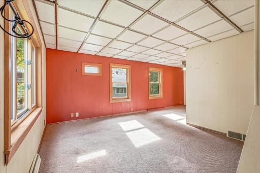 216 Harriet Street N, Stillwater, MN 55082