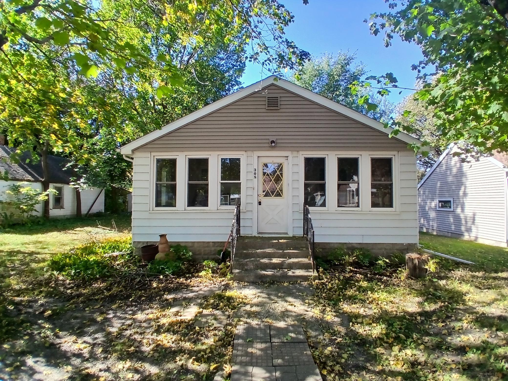 Property photo for 308 S Main Street, Sherburn, MN 56171
