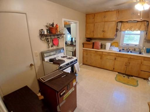 308 S Main Street, Sherburn, MN 56171