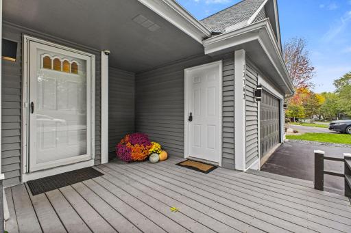 Low Maintenance Covered Deck. Excellent for Seasonal Decoratin!g