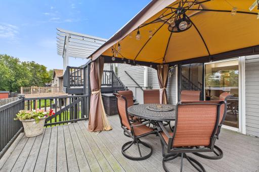 16X16 Low Maintenance Deck from Great Room