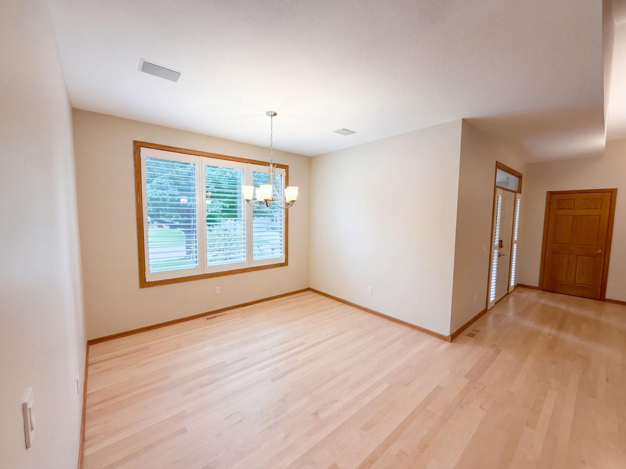 listing_6.jpg