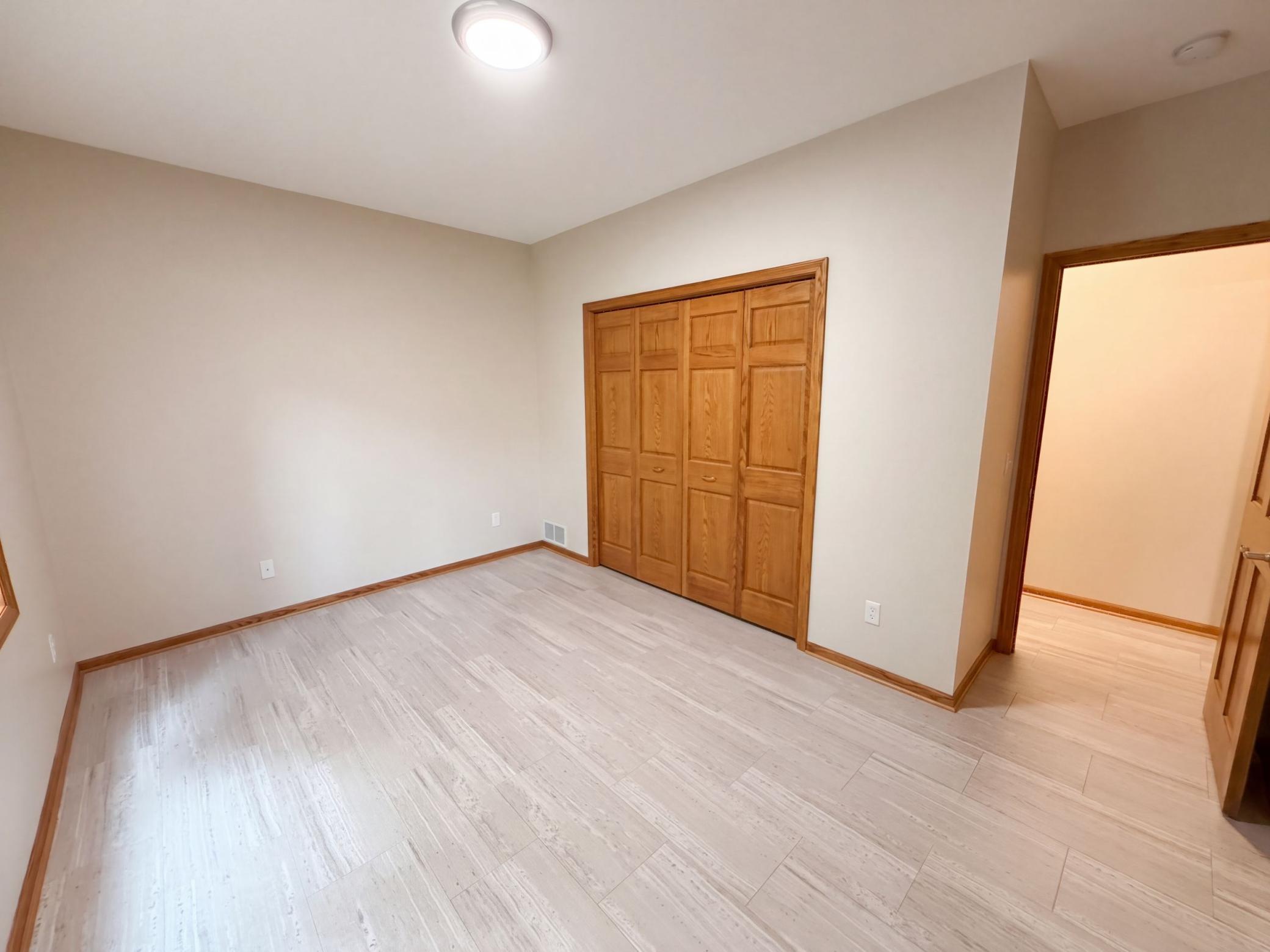 listing_26.jpg