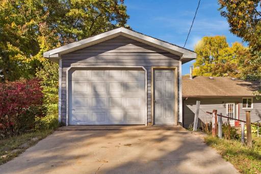 3903 Fanny Lake Road NE, Cambridge, MN 55008