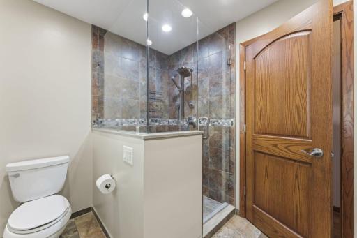 6317 Oak Meadow Lane NW, Rochester, MN 55901