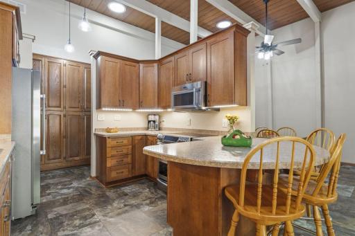 6317 Oak Meadow Lane NW, Rochester, MN 55901