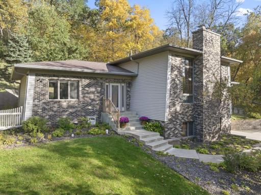 6317 Oak Meadow Lane NW, Rochester, MN 55901