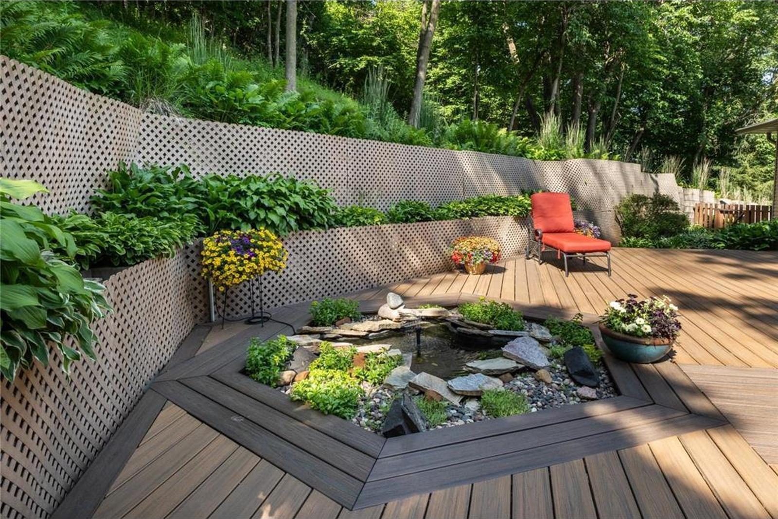 Oak_Meadow_Deck_Water_Feature_MLS.jpg