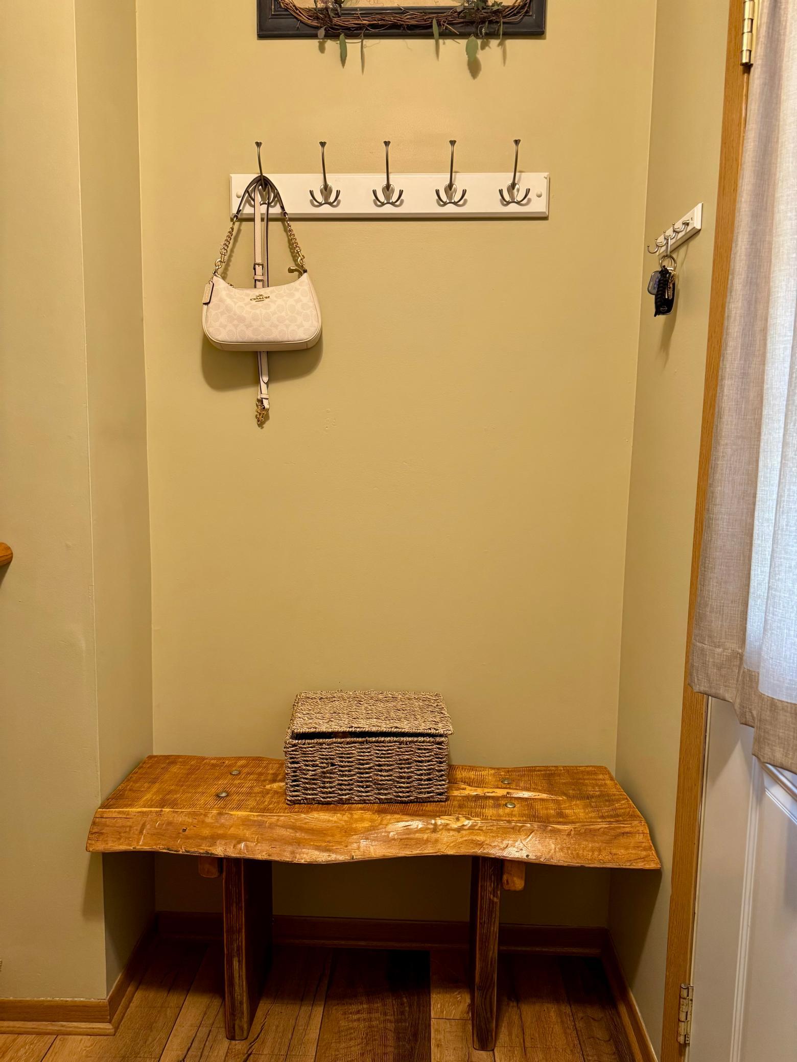 Entry way