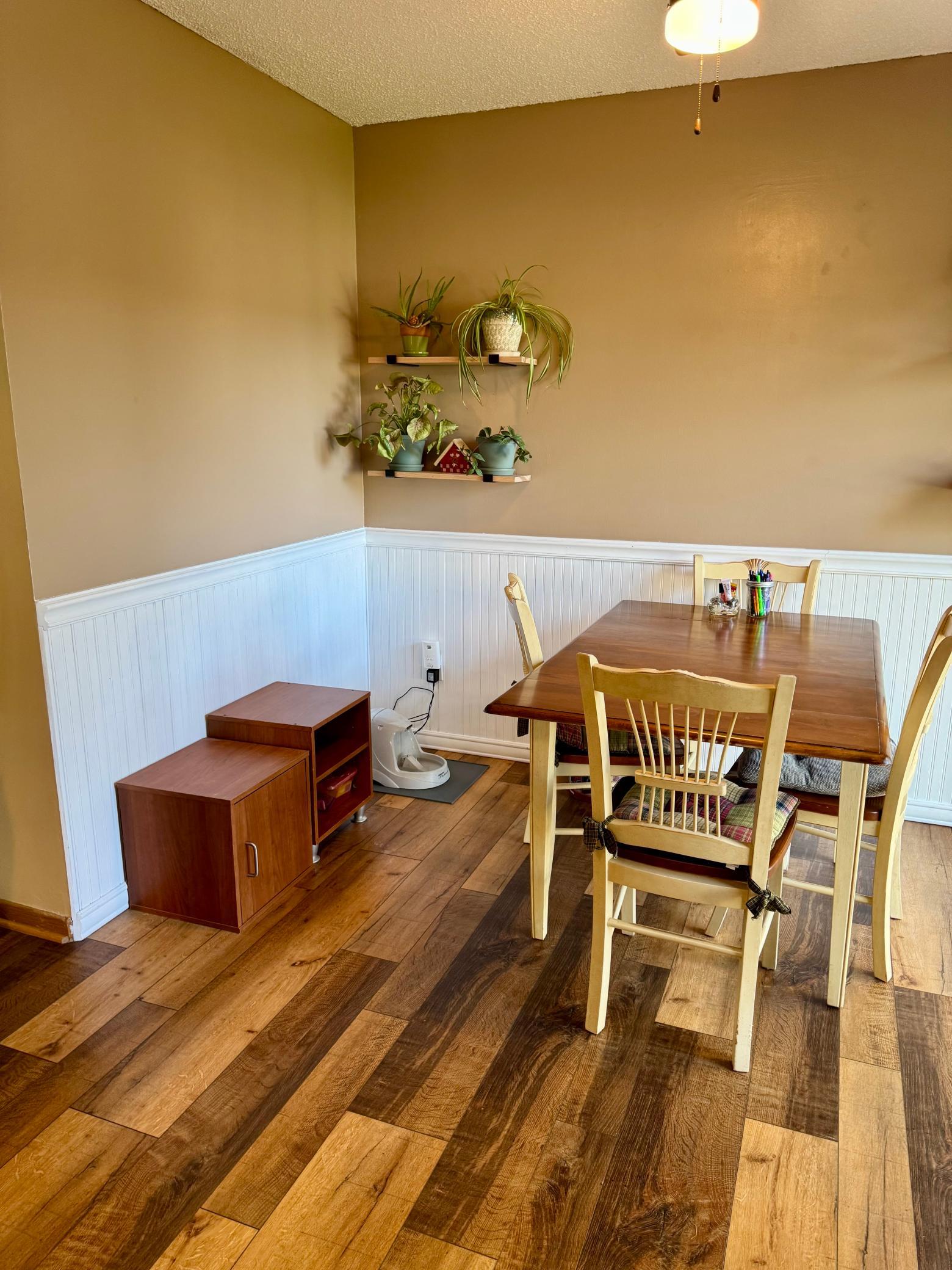 Kitchen/dining