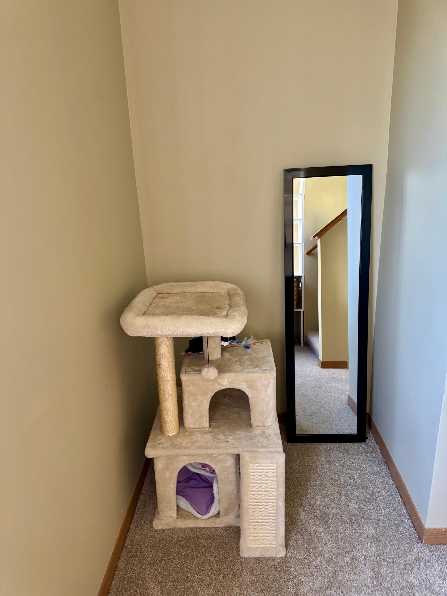 Nook area mid level