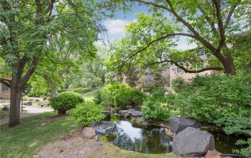 10211 Cedar Lake Road, 115, Minnetonka, MN 55305