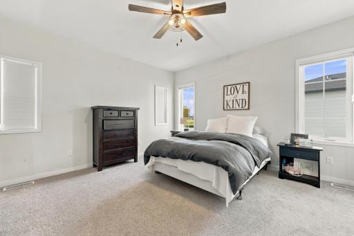 140 Annies Way, Mapleton, ND 58059