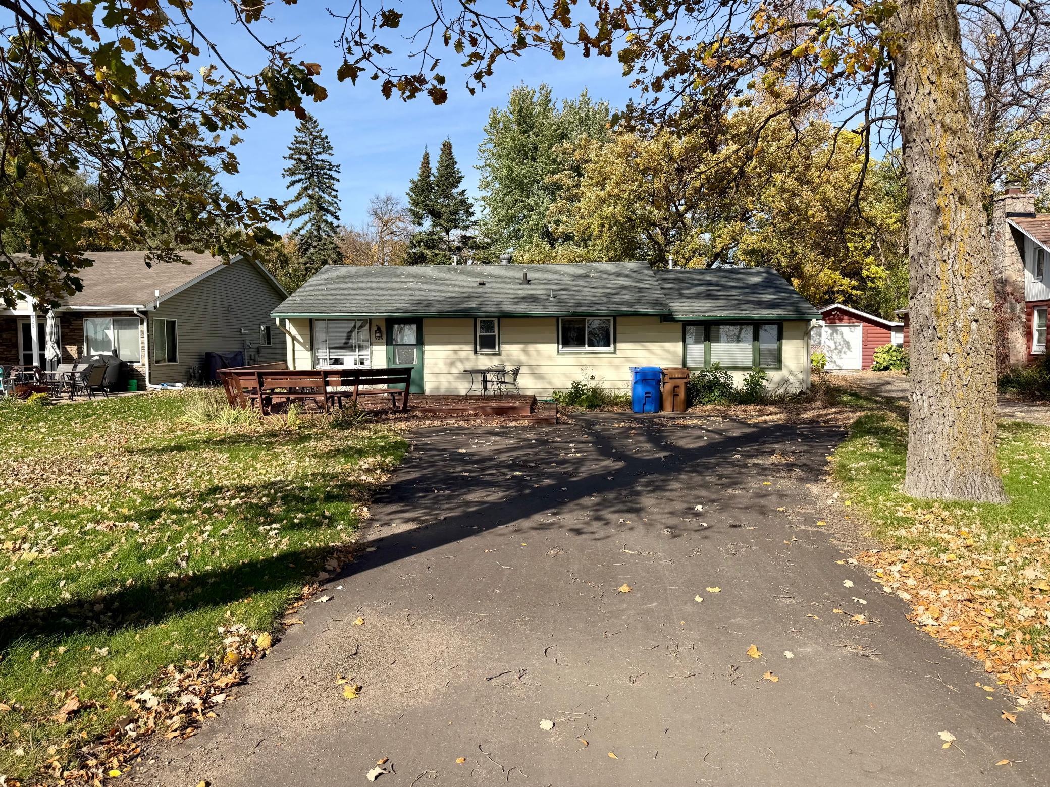 Property photo for 926 W Lake Drive, Detroit Lakes, MN 56501