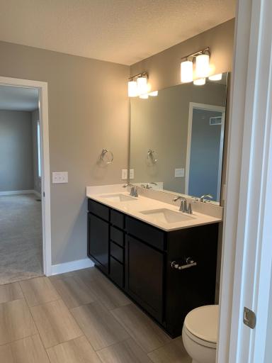 4825 Martingale Drive, Saint Paul, MN 55129