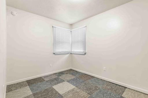 902 26th St N Fargo MLS-25.jpg