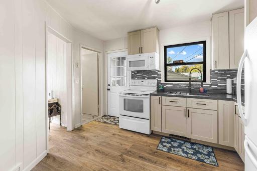 902 26th St N Fargo MLS-23.jpg