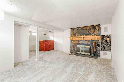 902 26th St N Fargo MLS-34.jpg