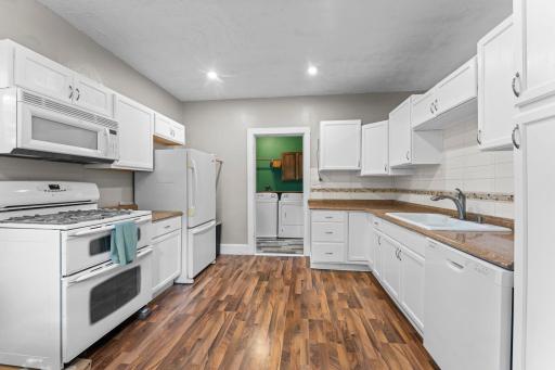216 N 3rd Street, Saint Peter, MN 56082