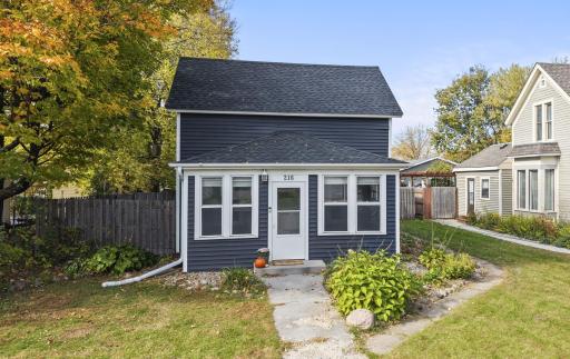 216 N 3rd Street, Saint Peter, MN 56082