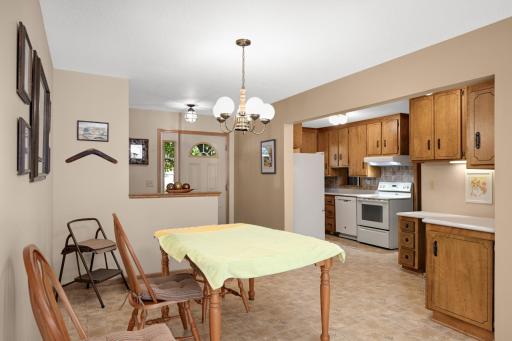 4036 Hampshire Avenue N, Crystal, MN 55427