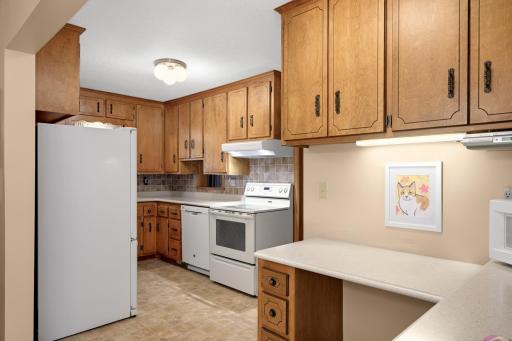 4036 Hampshire Avenue N, Crystal, MN 55427