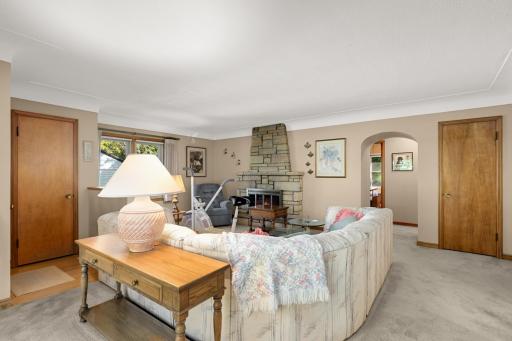 4036 Hampshire Avenue N, Crystal, MN 55427
