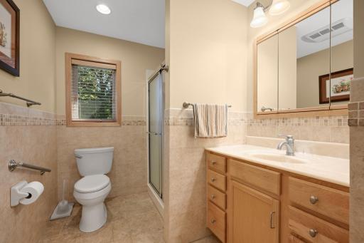 4036 Hampshire Avenue N, Crystal, MN 55427