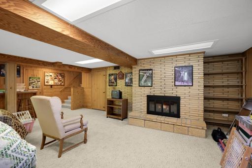 4036 Hampshire Avenue N, Crystal, MN 55427