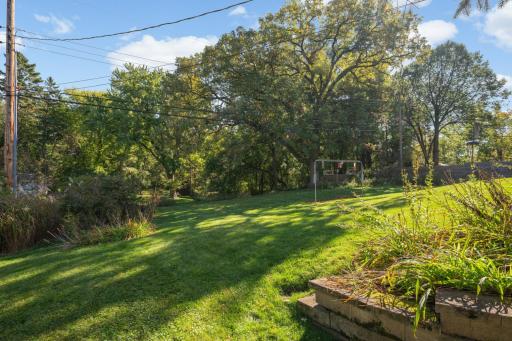 4036 Hampshire Avenue N, Crystal, MN 55427