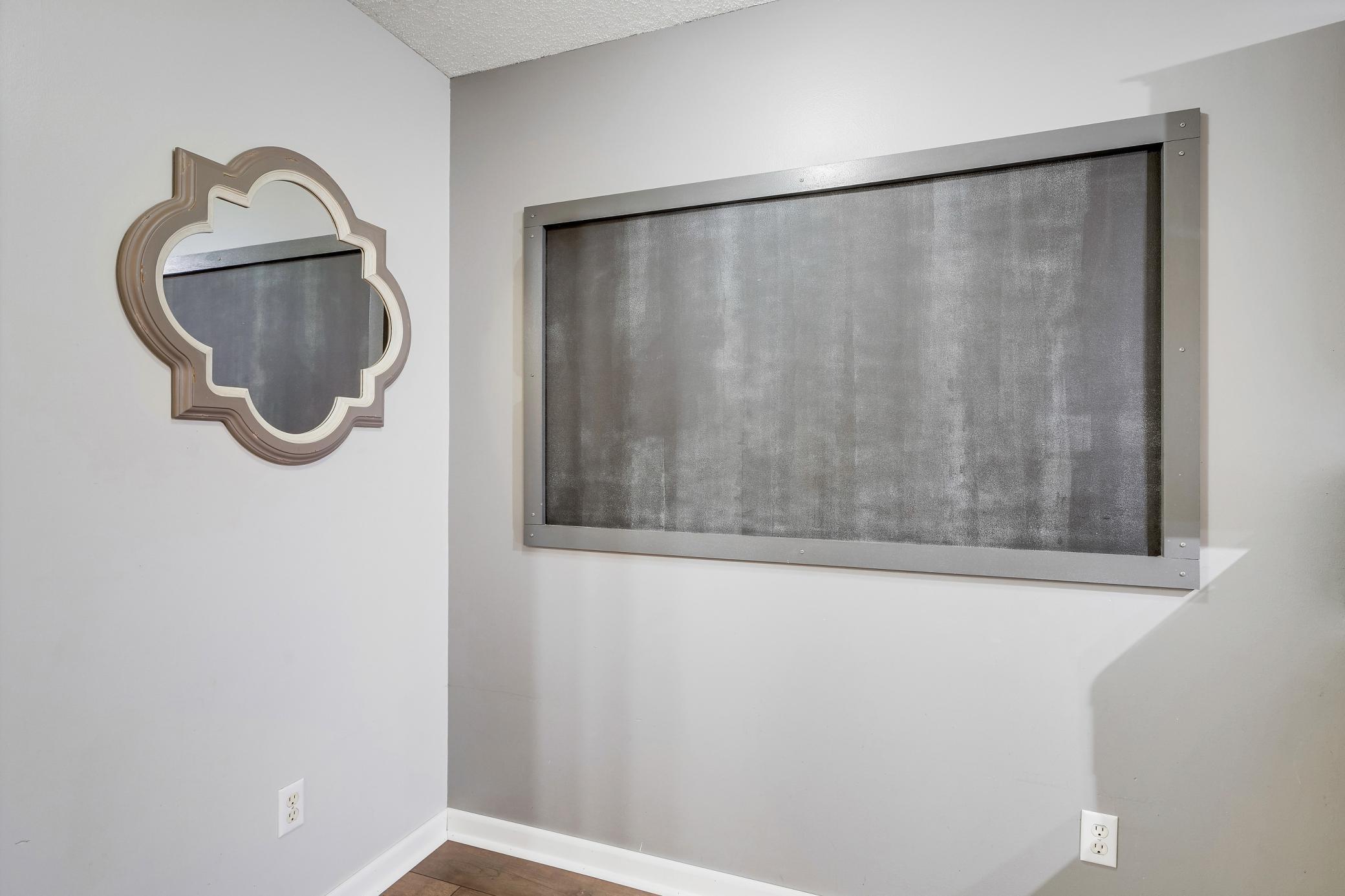 Extra space at the end of the kitchen for an extra reading nook, home office, breakfast corner, and more!