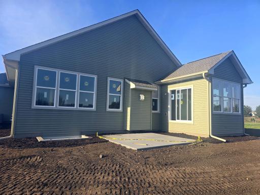 1514 Creekwood Drive, New Richmond, WI 54017