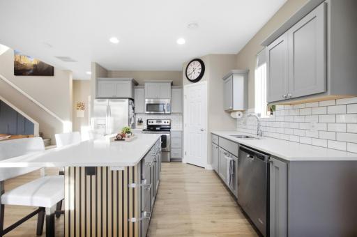 6024 60th Avenue S, Fargo, ND 58104