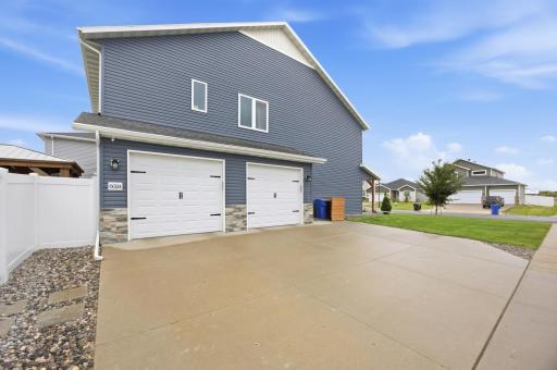 6024 60th Avenue S, Fargo, ND 58104
