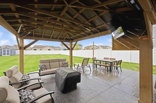 6024 60th Avenue S, Fargo, ND 58104