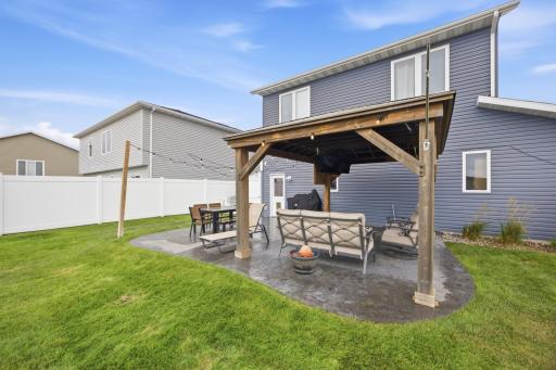 6024 60th Avenue S, Fargo, ND 58104