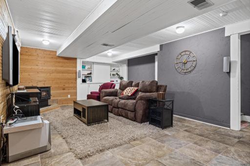 1311 W 5th Street, Winona, MN 55987