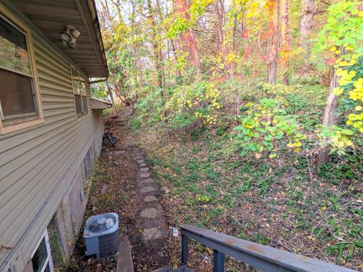 3205 Cliffside Drive, La Crosse, WI 54601