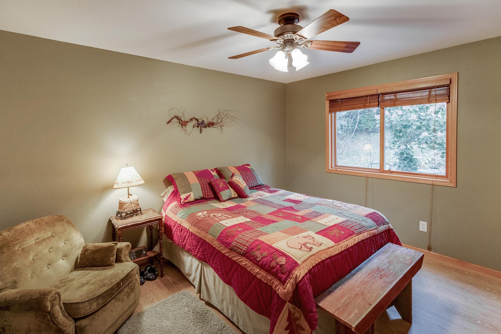 Upstaies bedroom