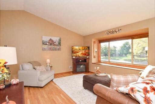 11558 Xylon Avenue N, Champlin, MN 55316
