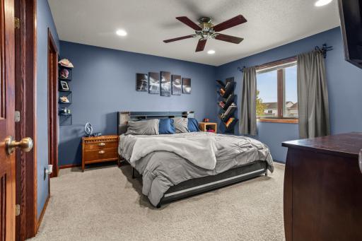 1240 38th Avenue S, Moorhead, MN 56560